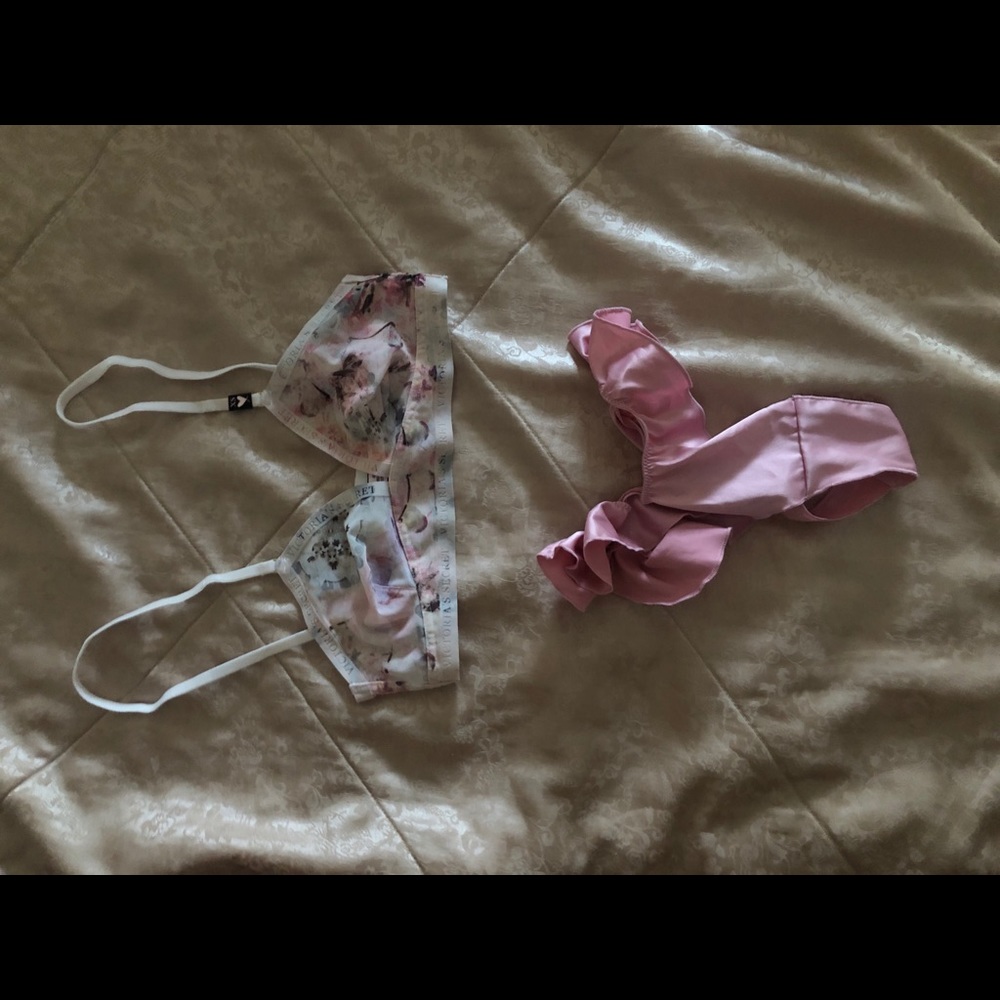 VS lingerie set